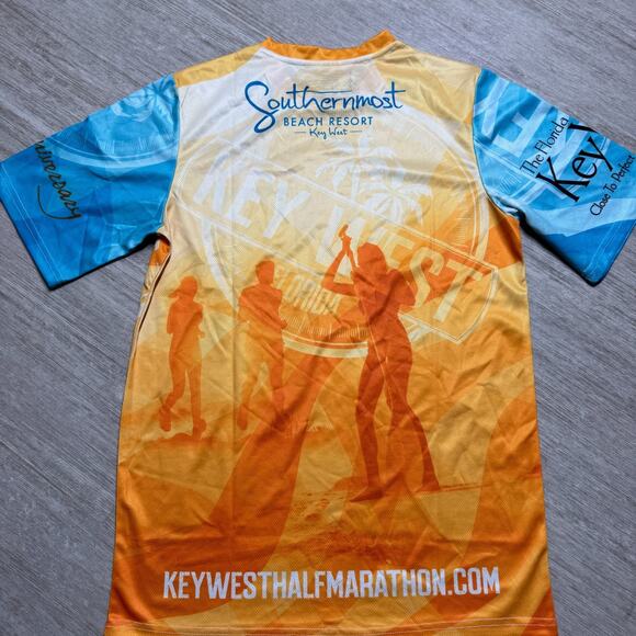 Key West Half Marathon Hemingway 5K Run Key West Florida Shirt Mens S Short Slv - Picture 2 of 5